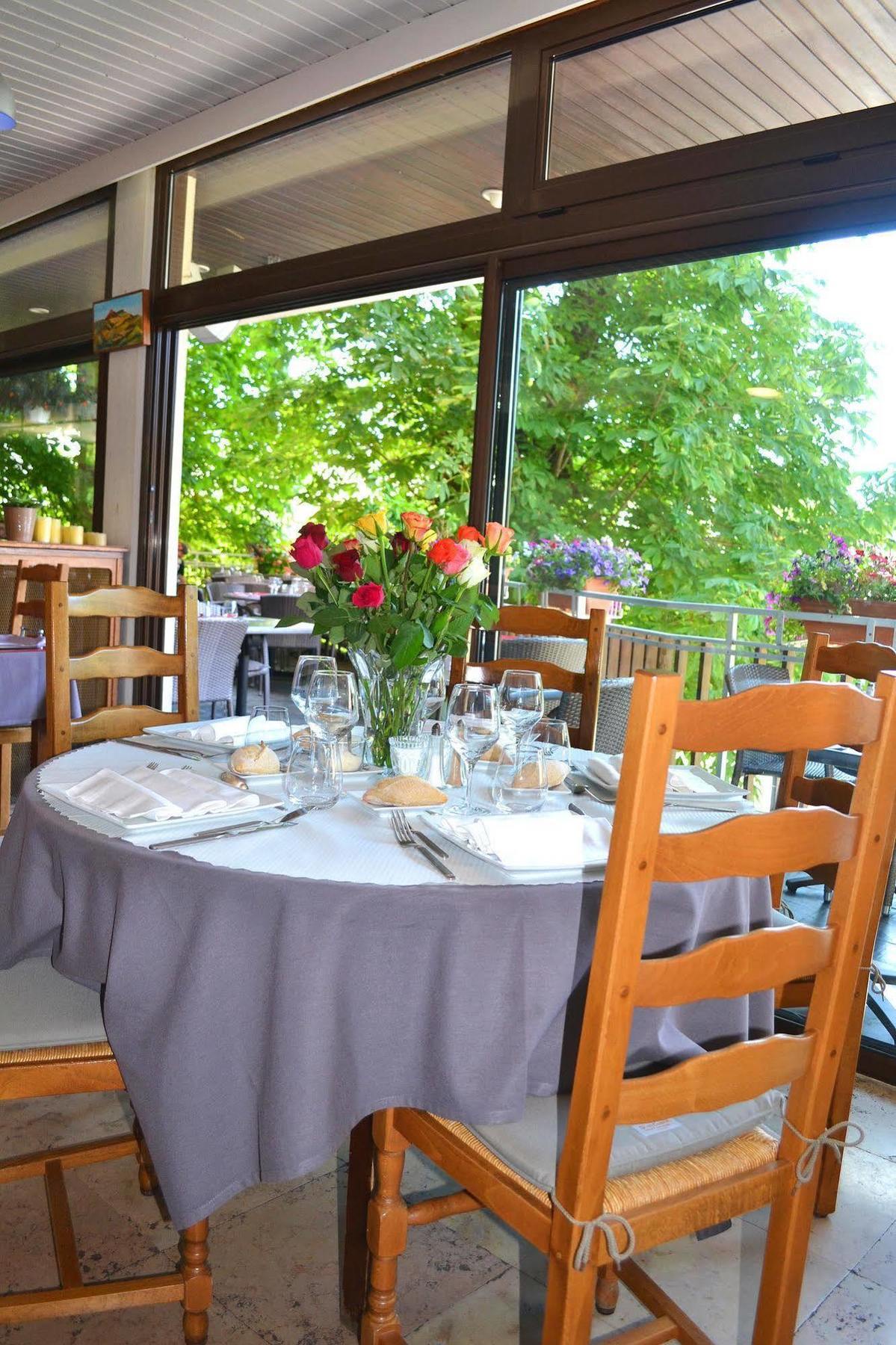 Hotel La Scala Pithiviers Exterior foto